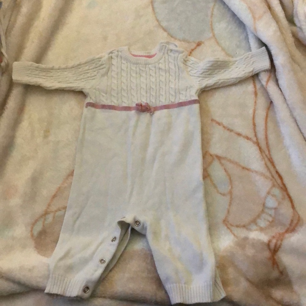Baby clothes